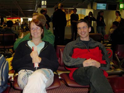 Claudia + Raoul in ZH Flughafen